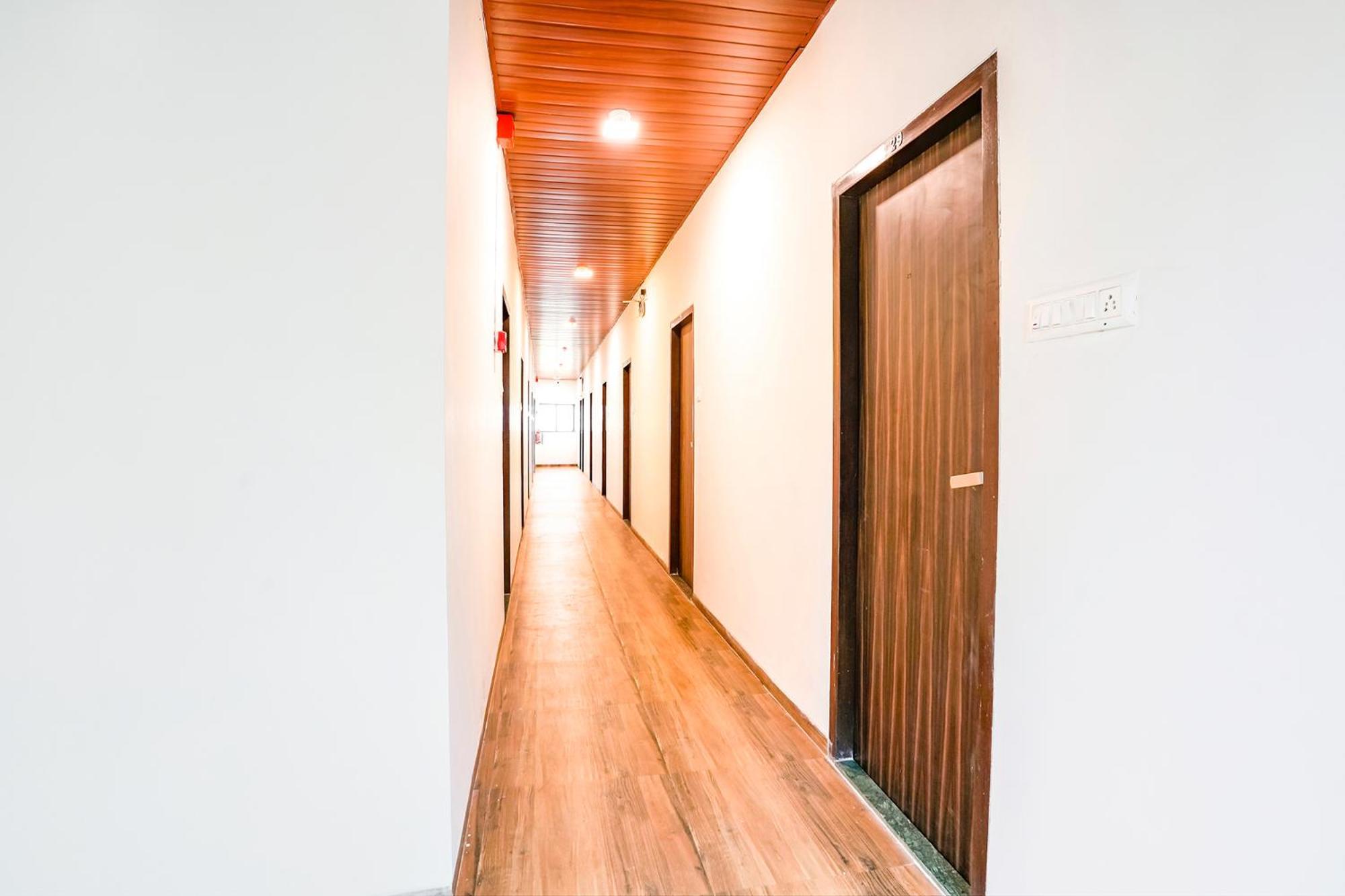 Fabexpress Green View - Powai Lake Bombay Exterior foto
